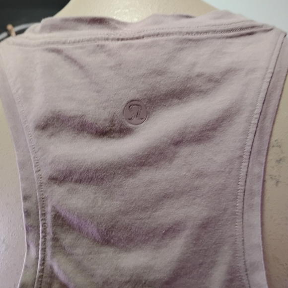 Lululemon NWOT Dusty Rose Pink Running, Yoga, Workout Quick Dry Top. - Picture 4 of 6